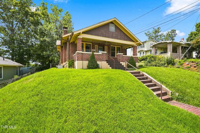 608 Vernon Street, Bristol, VA 24201