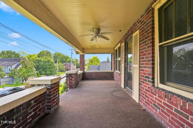 608 Vernon Street, Bristol, VA 24201
