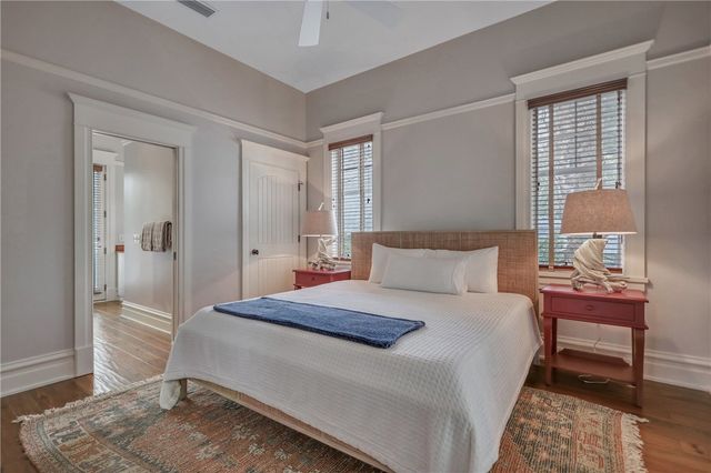 1909 Dixon Lane, St Simons Island, GA 31522