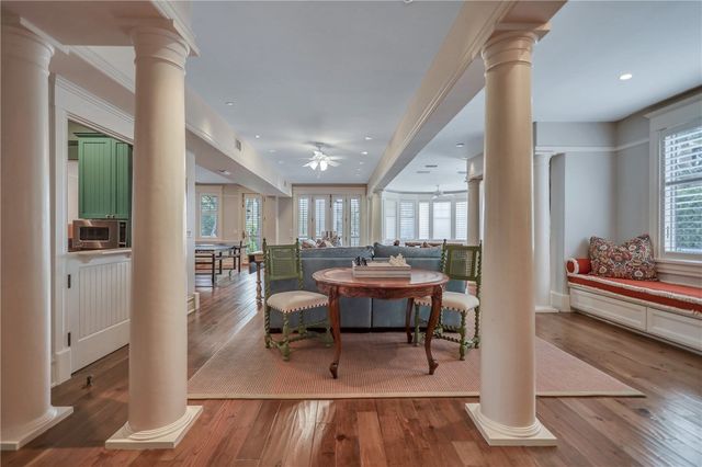 1909 Dixon Lane, St Simons Island, GA 31522