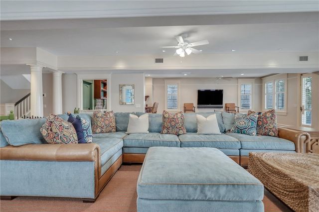 1909 Dixon Lane, St Simons Island, GA 31522