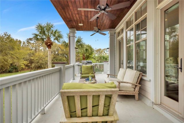 1909 Dixon Lane, St Simons Island, GA 31522