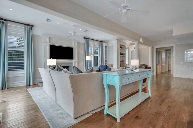 1909 Dixon Lane, St Simons Island, GA 31522