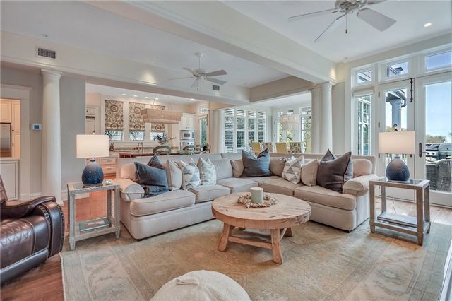 1909 Dixon Lane, St Simons Island, GA 31522