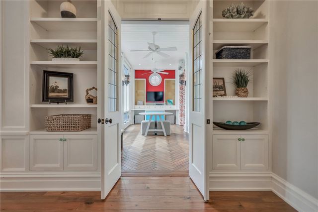 1909 Dixon Lane, St Simons Island, GA 31522