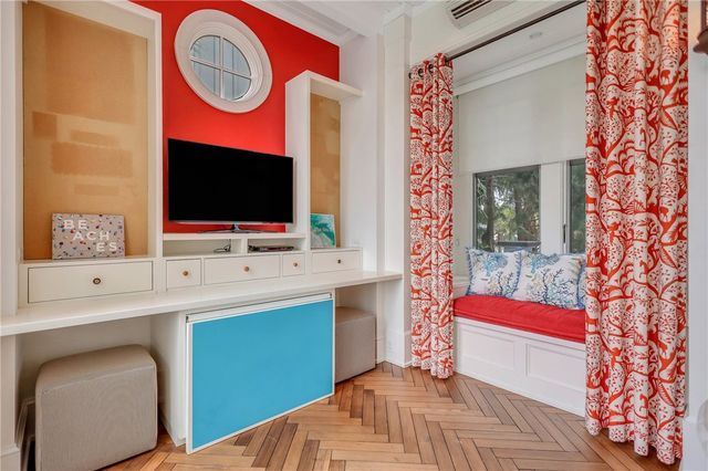 1909 Dixon Lane, St Simons Island, GA 31522