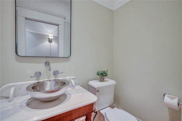 1909 Dixon Lane, St Simons Island, GA 31522