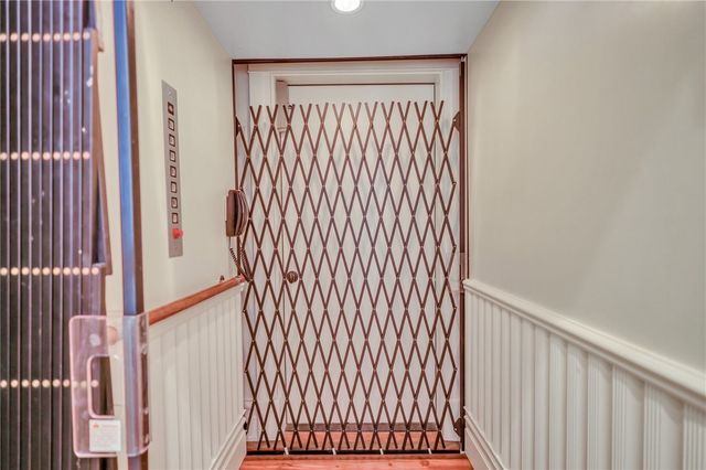 1909 Dixon Lane, St Simons Island, GA 31522