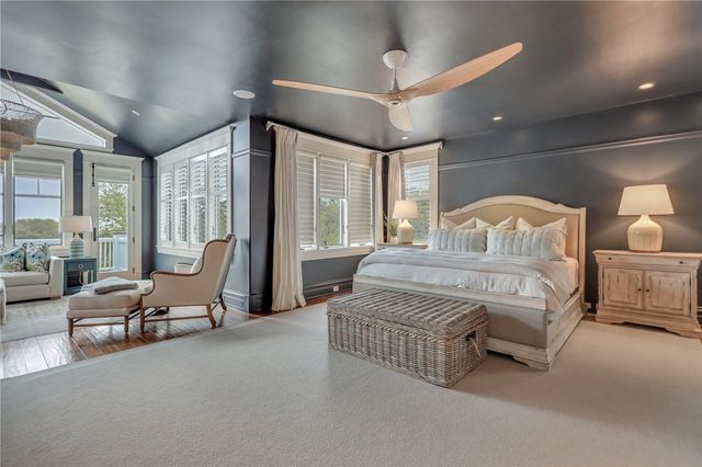 1909 Dixon Lane, St Simons Island, GA 31522