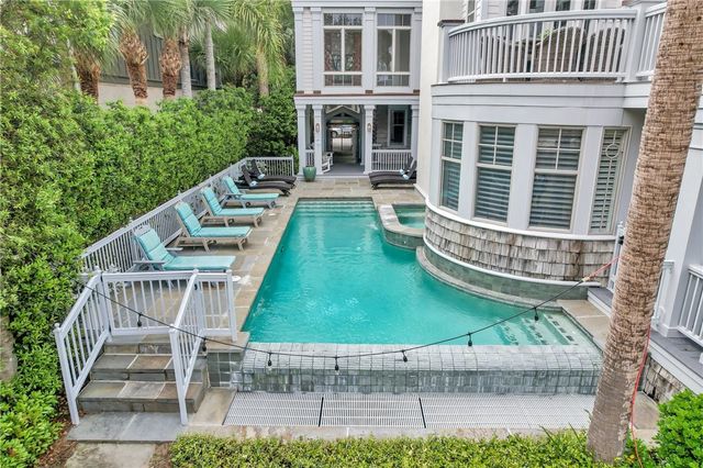 1909 Dixon Lane, St Simons Island, GA 31522