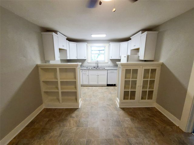 5734 Worth Street, Dallas, TX 75214