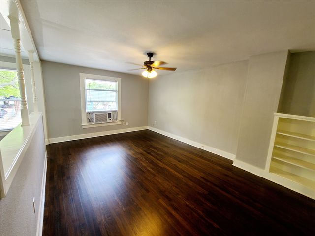 5734 Worth Street, Dallas, TX 75214