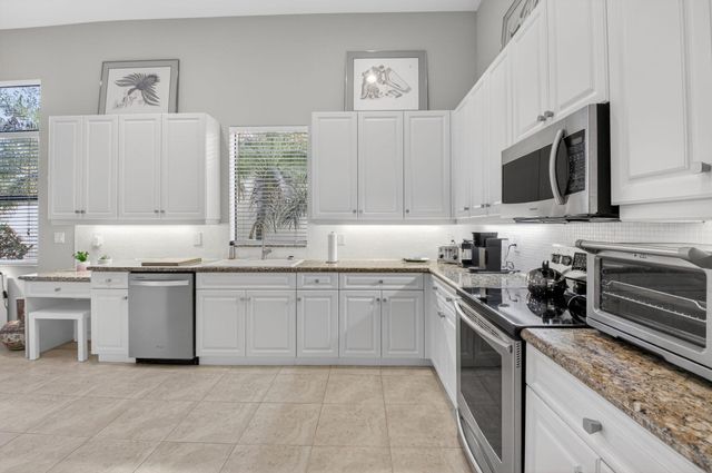 9804 Isles Cay Drive, Delray Beach, FL 33446