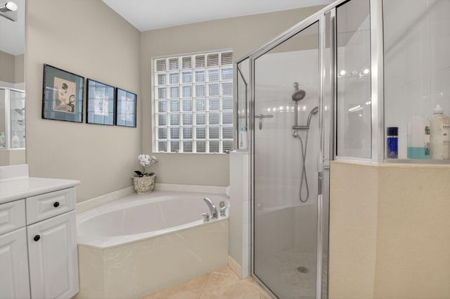 9804 Isles Cay Drive, Delray Beach, FL 33446