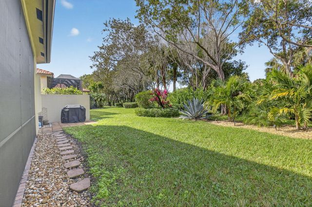 9804 Isles Cay Drive, Delray Beach, FL 33446