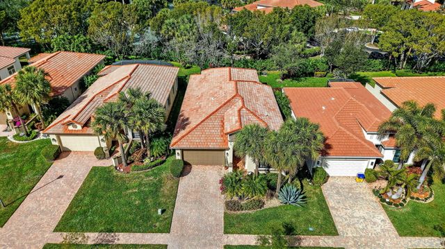 9804 Isles Cay Drive, Delray Beach, FL 33446