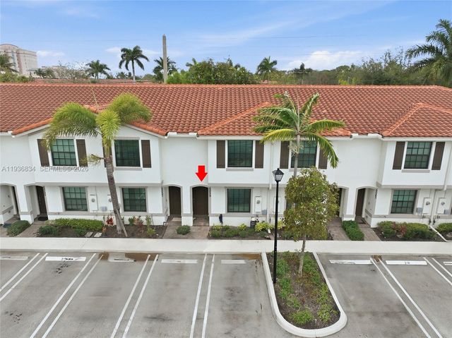 5059 Genove Pl, Riviera Beach, FL 33410