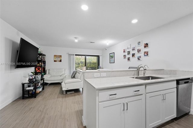 5059 Genove Pl, Riviera Beach, FL 33410