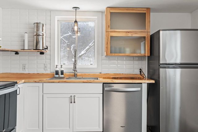 27995 Benben Lane, Richland Center, WI 53581