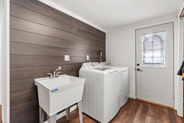 27995 Benben Lane, Richland Center, WI 53581