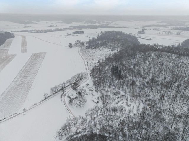 27995 Benben Lane, Richland Center, WI 53581