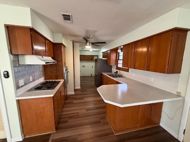 2824 55th Street, Lubbock, TX 79413