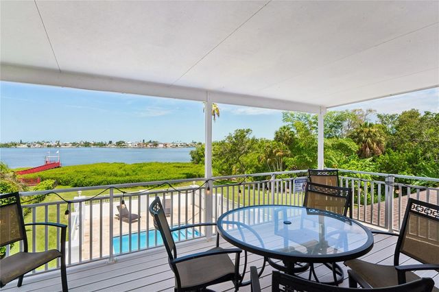 12816 HARBORWOOD DRIVE, Largo, FL 33774