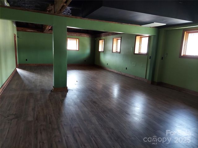 853 Merrimon Avenue, Asheville, NC 28804