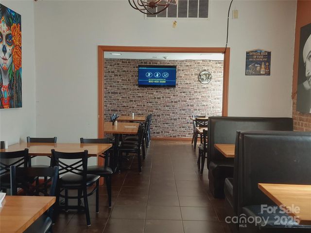 853 Merrimon Avenue, Asheville, NC 28804