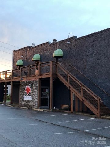 853 Merrimon Avenue, Asheville, NC 28804