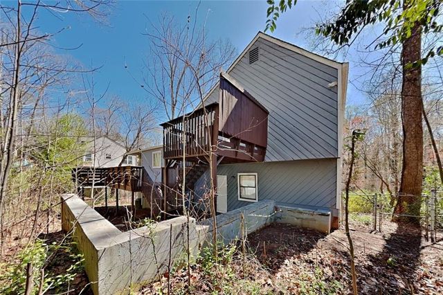 5213 Willow Mill Drive, Marietta, GA 30068