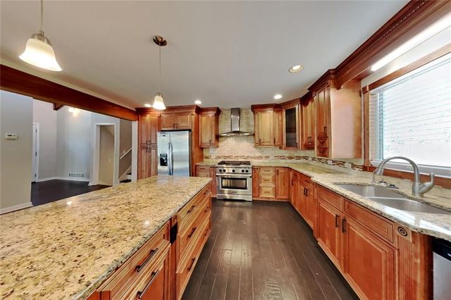 5213 Willow Mill Drive, Marietta, GA 30068