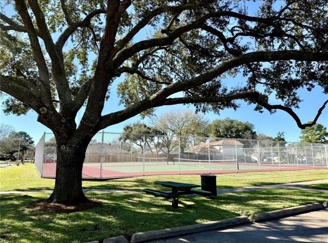 1403 Valley Landing Drive, Katy, TX 77450