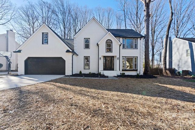 2124 Annecy Drive, Matthews, NC 28105