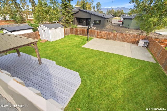 9925 Poseidon Drive, Anchorage, AK 99515