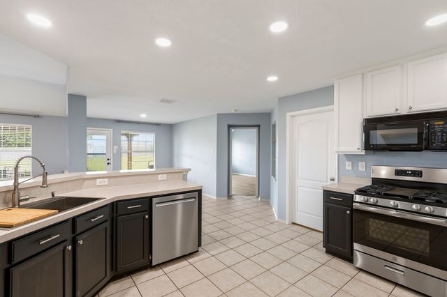 108 Clydesdale Drive, Fate, TX 75087