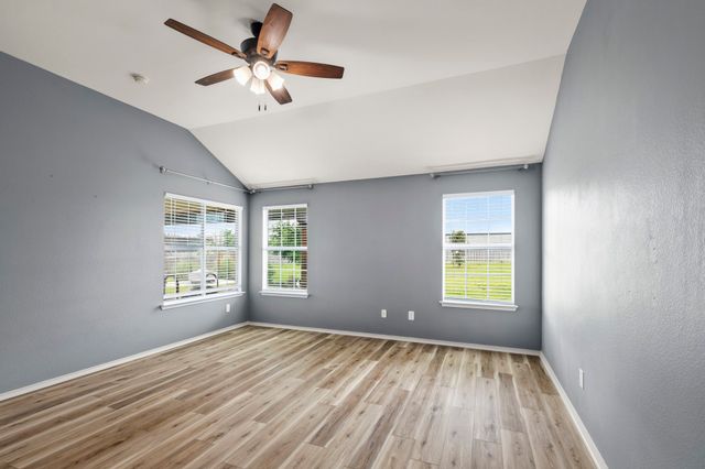 108 Clydesdale Drive, Fate, TX 75087