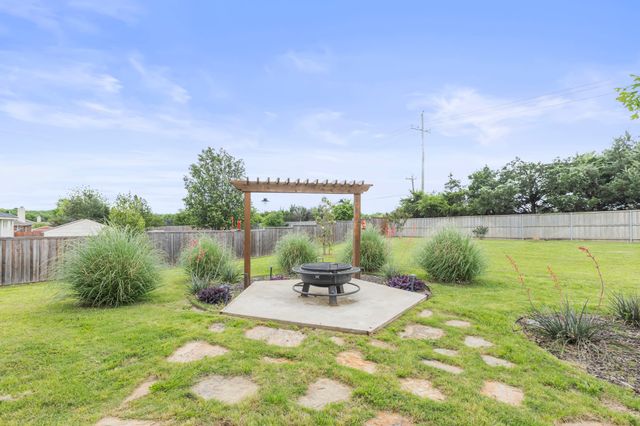 108 Clydesdale Drive, Fate, TX 75087