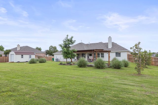 108 Clydesdale Drive, Fate, TX 75087