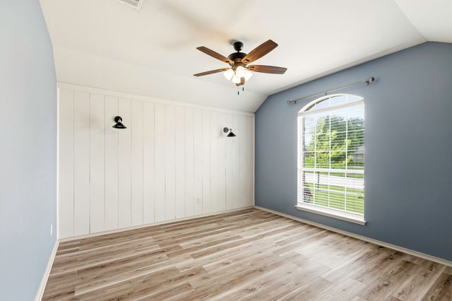 108 Clydesdale Drive, Fate, TX 75087