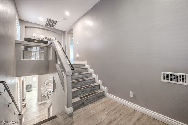 8200 Duncan Peak Court, Las Vegas, NV 89139