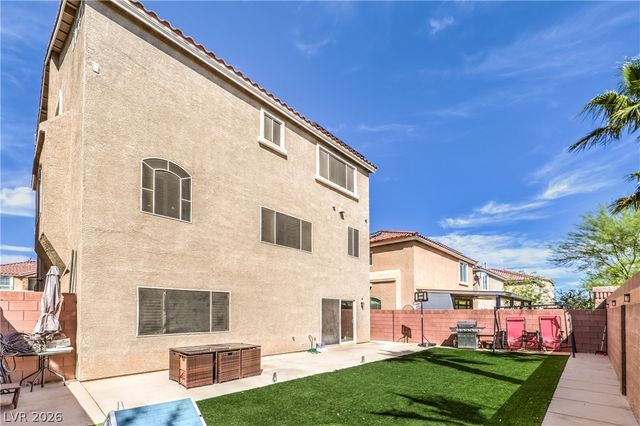 8200 Duncan Peak Court, Las Vegas, NV 89139