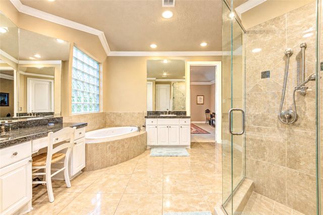 14234 Flower Creek Lane, Houston, TX 77077