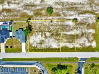 1914,1918,1922 SW 7th PL, Cape Coral, FL 33991