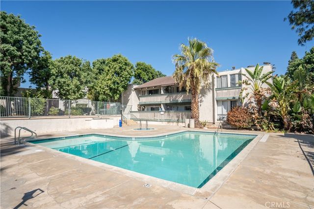 8601 International Avenue 151, Canoga Park, CA 91304