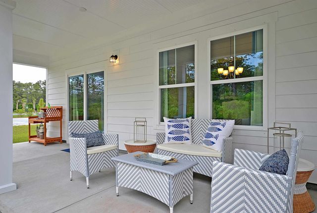 628 Lemon Drop Dr, Longs, SC 29568
