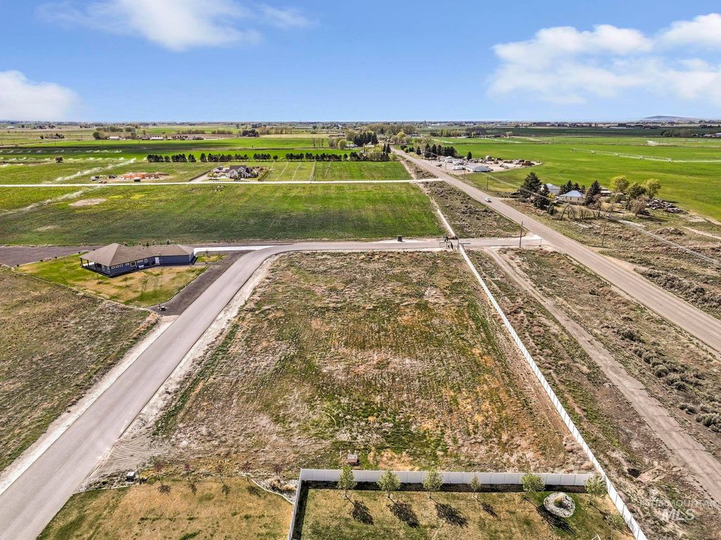 367 Skyline Drive, Rupert, ID 83350 photo 2