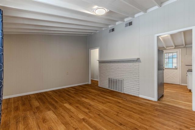 817 W Edgar Avenue, Mishawaka, IN 46545