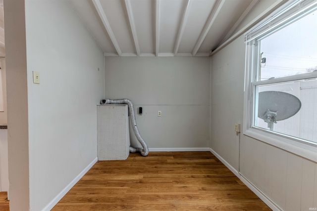 817 W Edgar Avenue, Mishawaka, IN 46545