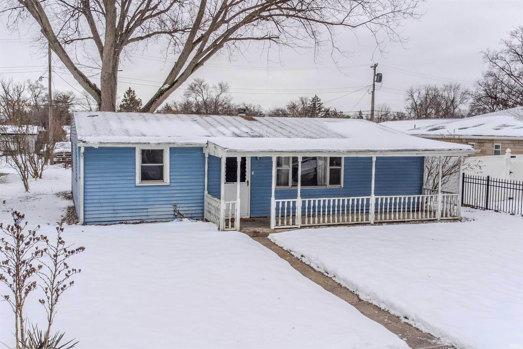 817 W Edgar Avenue, Mishawaka, IN 46545